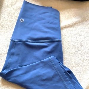 Lululemon Align 8” Shorts in Water Drop 💧 Size 2